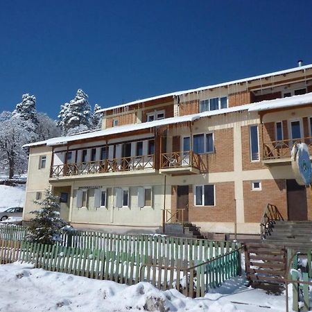 Hotel Apollon Bakuriani Eksteriør bilde