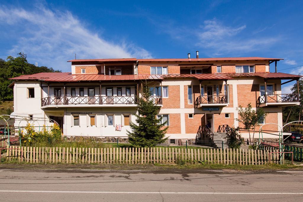 Hotel Apollon Bakuriani Eksteriør bilde